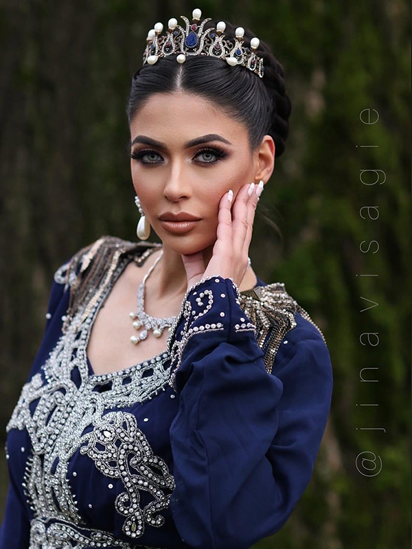 Ayse Top